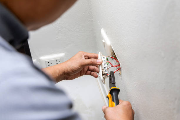 Best 24-Hour Electrician  in Mckinleyville, CA